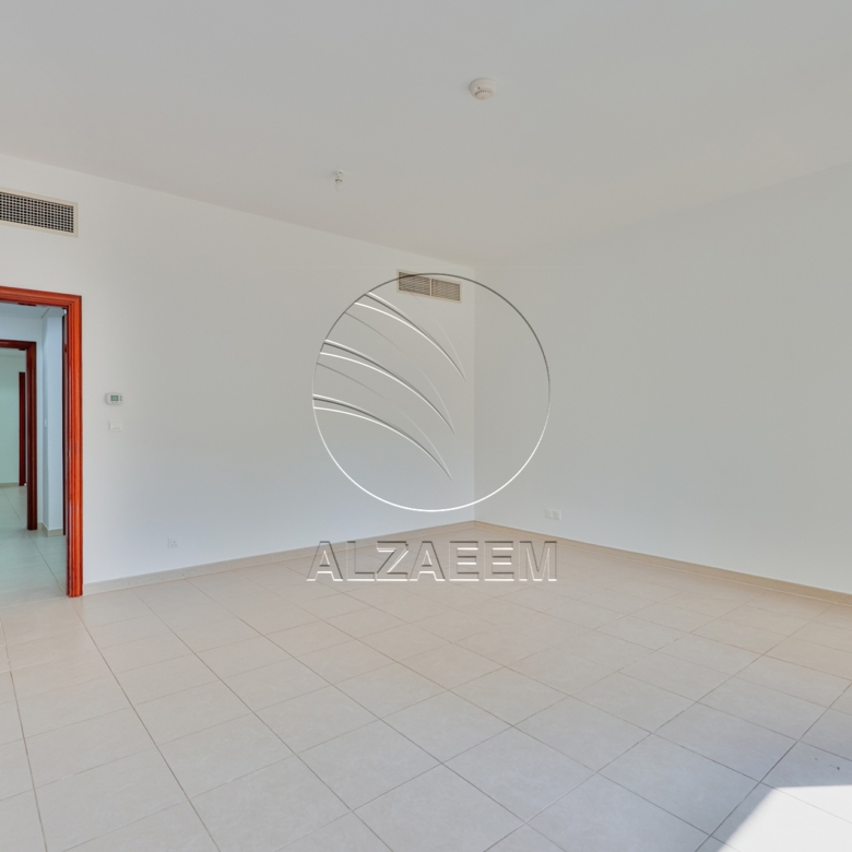 √Prime Location | UPCOMING | Private Garden√