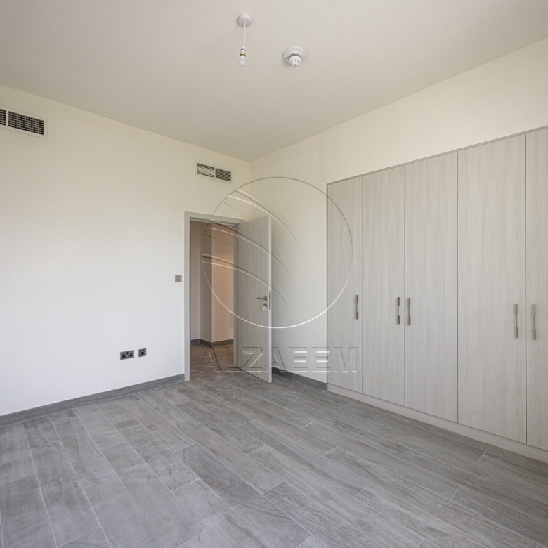 VACANT 3BR TH | Prime Location | NEW Family Home!