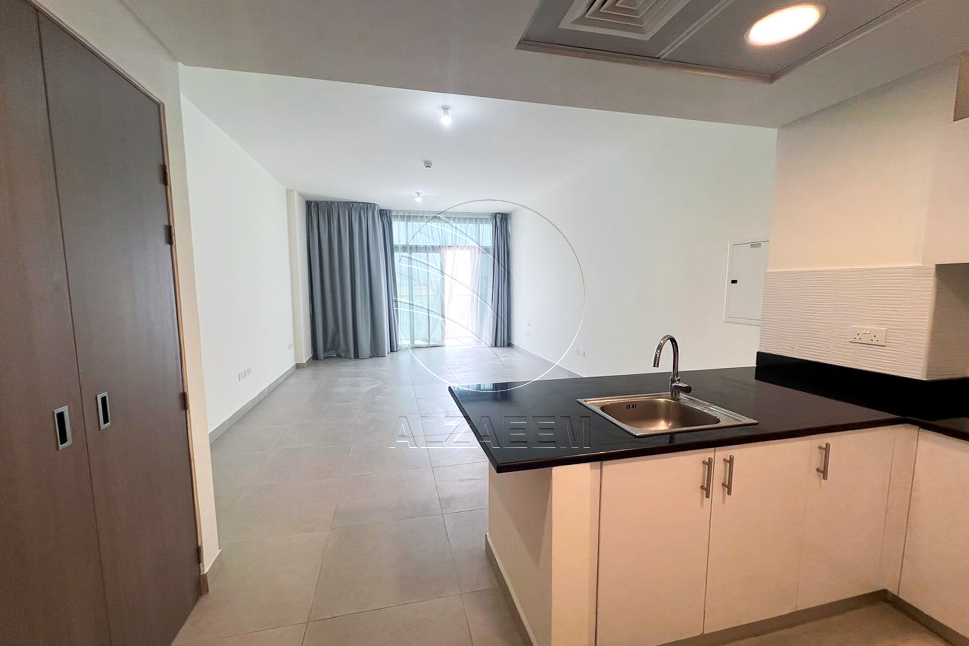 VACANT! Open View | Prime Address | High Level