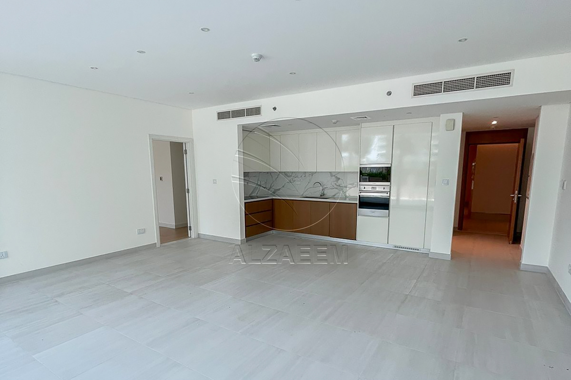 1BR Simplex with Pool View | Beach Access