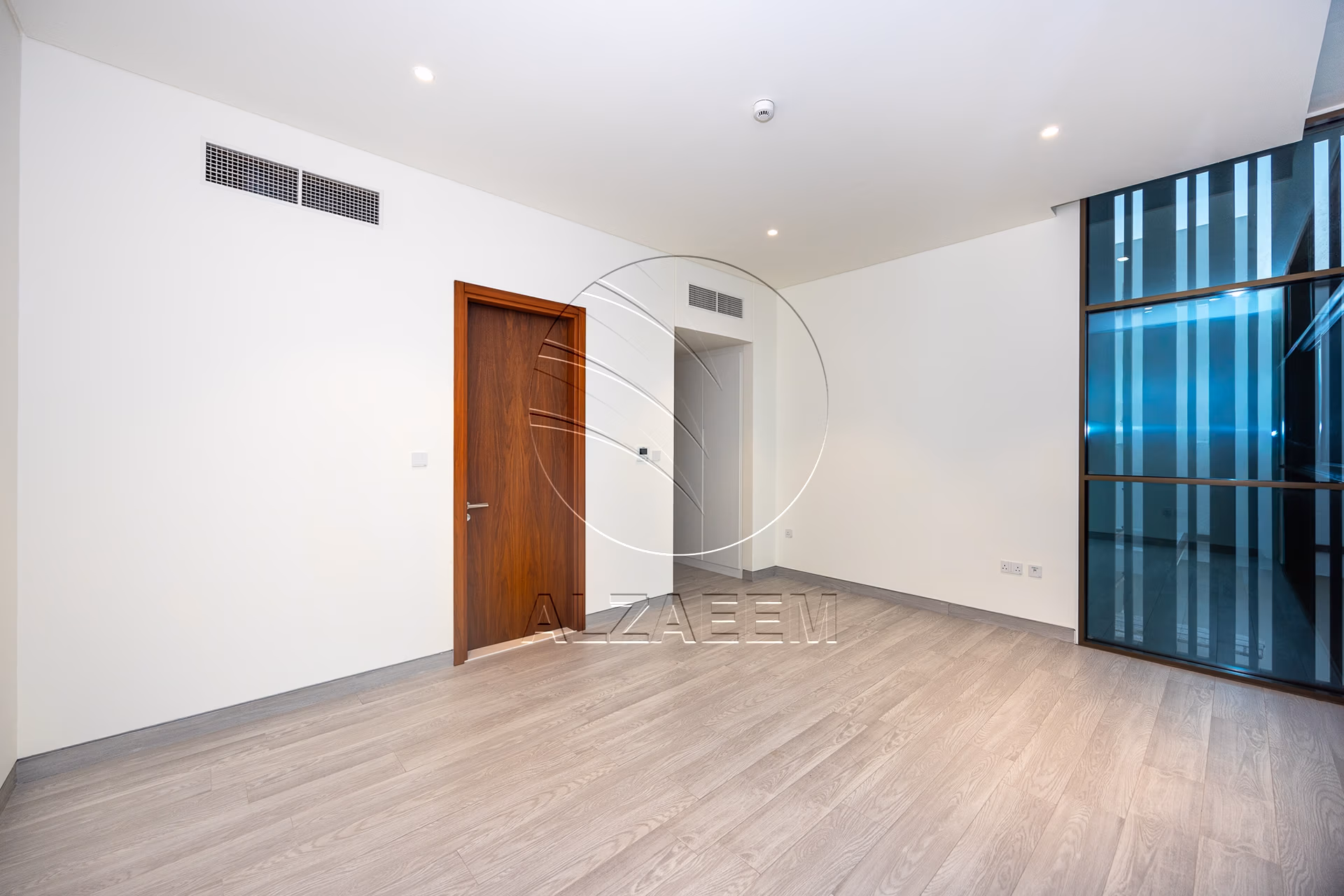 √Standard SR TH -Modified | Extended Living Room√