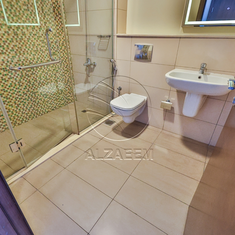 High Level and Vacant | Full Canal View Unit