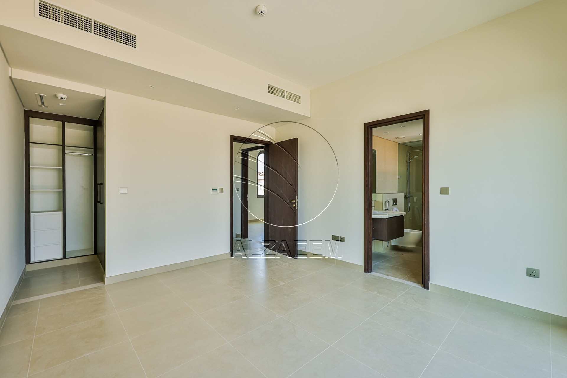 √Single Row! Perfect for End Use | Spacious Area√