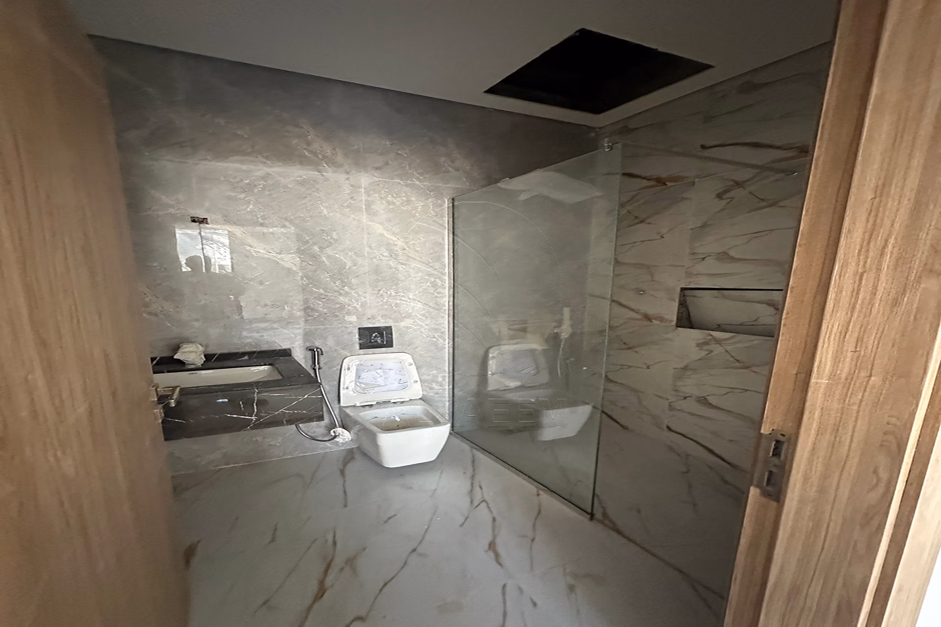 √ Single Row | Biggest Plot | 5BR+Lift+Pool √