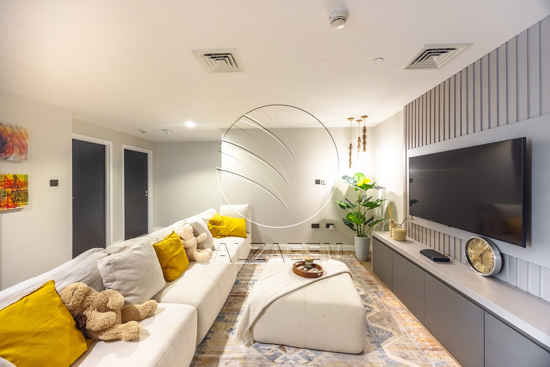 VACANT! 4BR Penthouse | Luxury Living