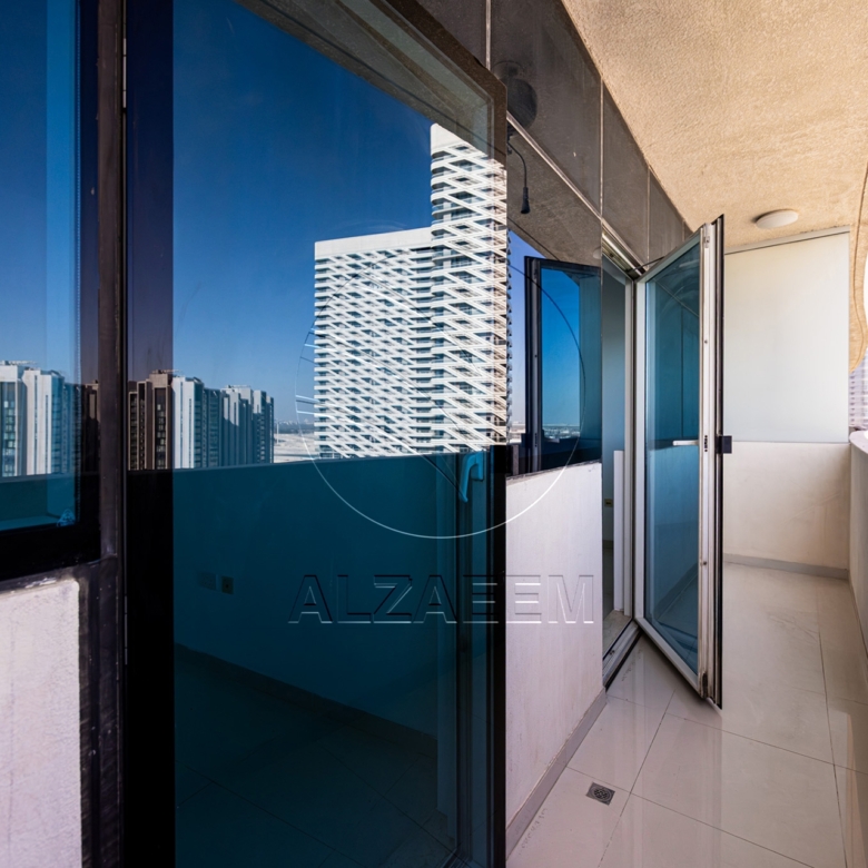 VACANT 1BR+Storage | Partial Sea View | Furnished