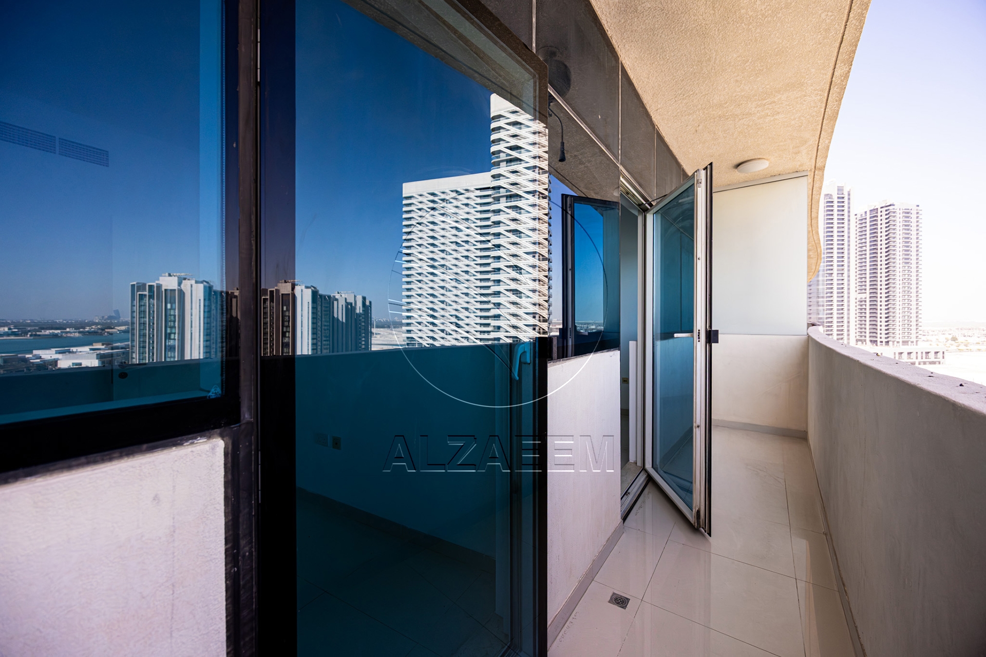 VACANT 1BR+Storage | Partial Sea View | Furnished