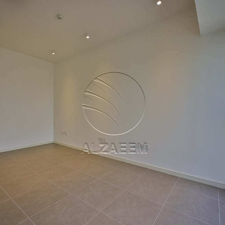 Move in Ready | High Floor | Stunning Sea View