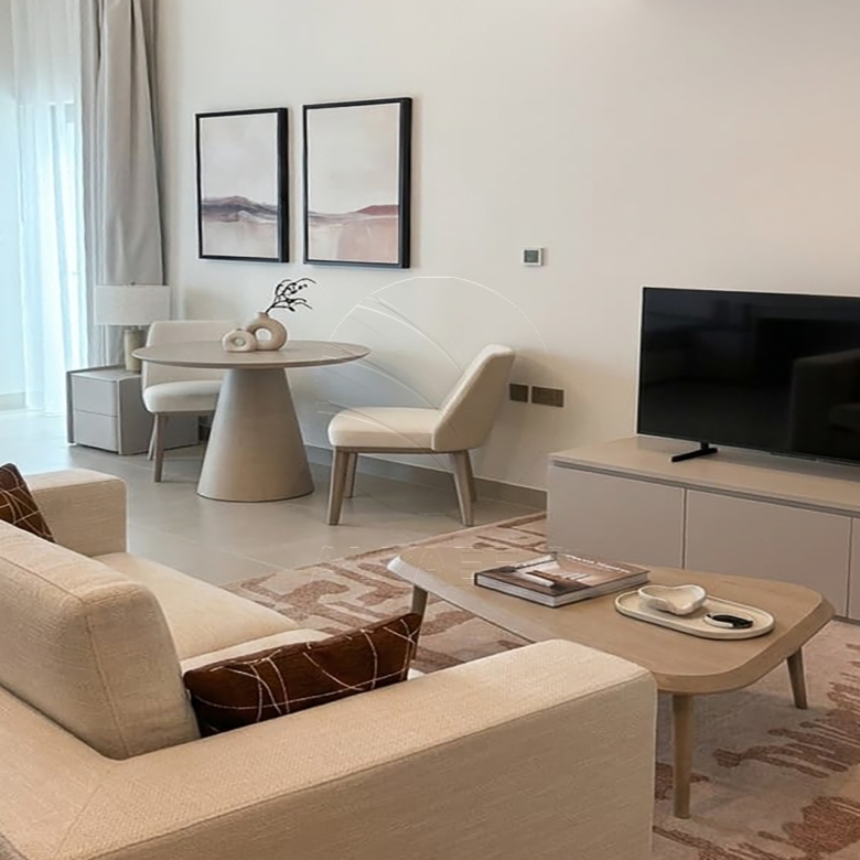 √ Corner Unit+Balcony | Big layout | With Refund √