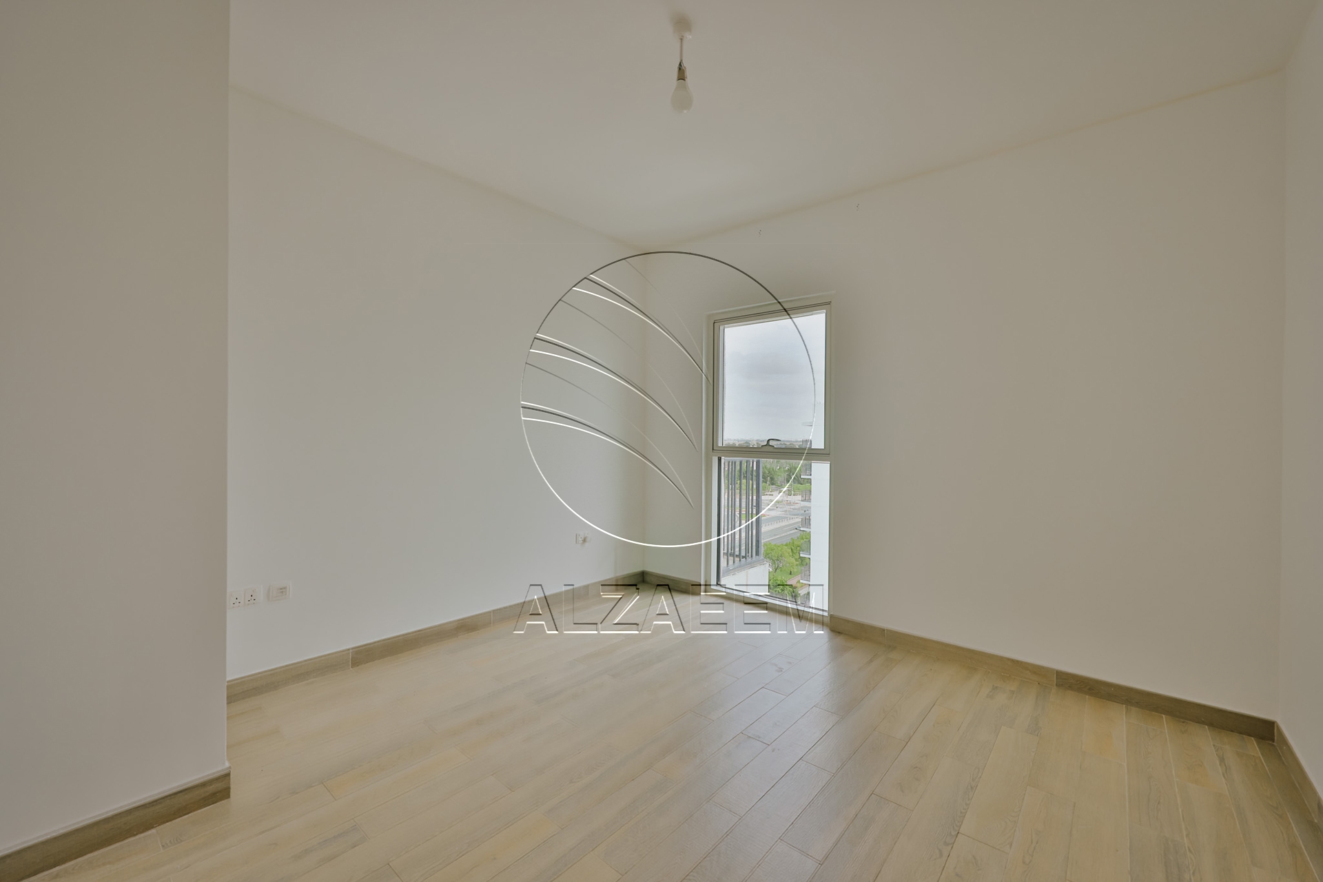 Move-in Ready | High Level | Partial Canal View