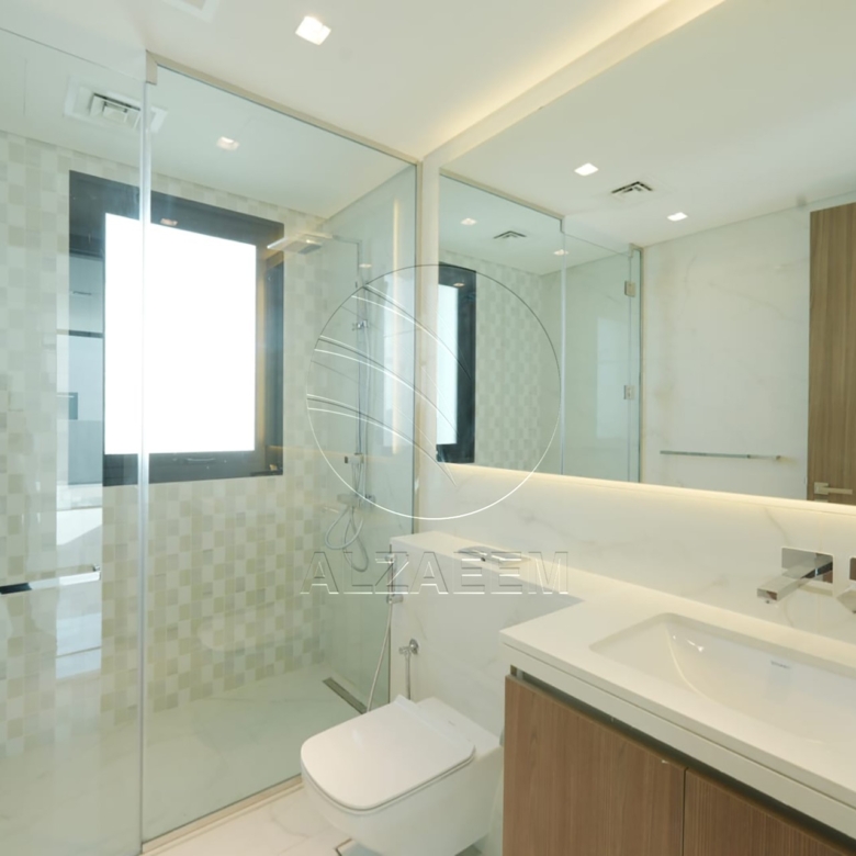 Full Golf Course 4F | Single Row | Move-in Ready