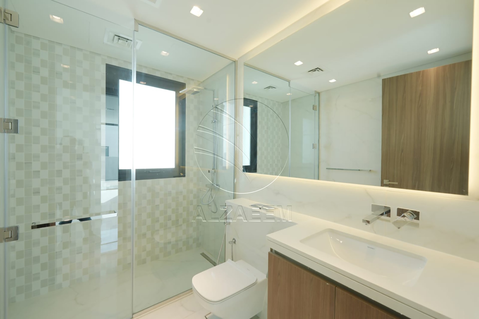 Full Golf Course 4F | Single Row | Move-in Ready