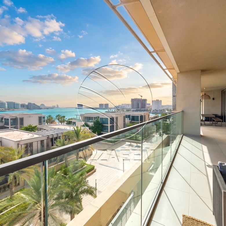 VACANT! 4BR Penthouse | Luxury Living