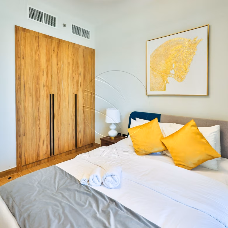High Level | Furnished | Facing Pool | 2 Payments