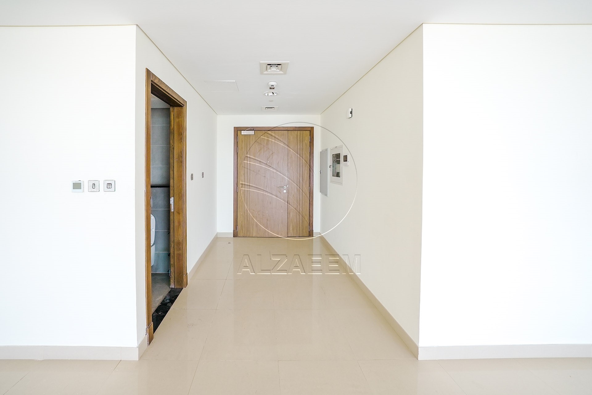 TOP FLOOR | Full Sea View | Move-in Ready