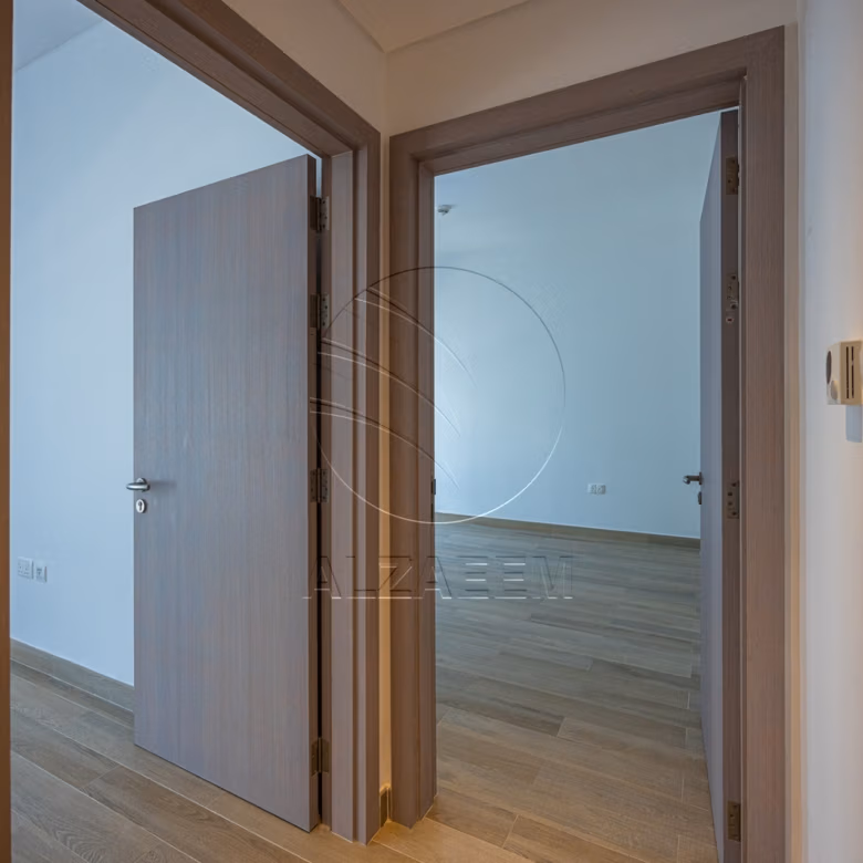 Partial Canal View | High Floor | VACANT