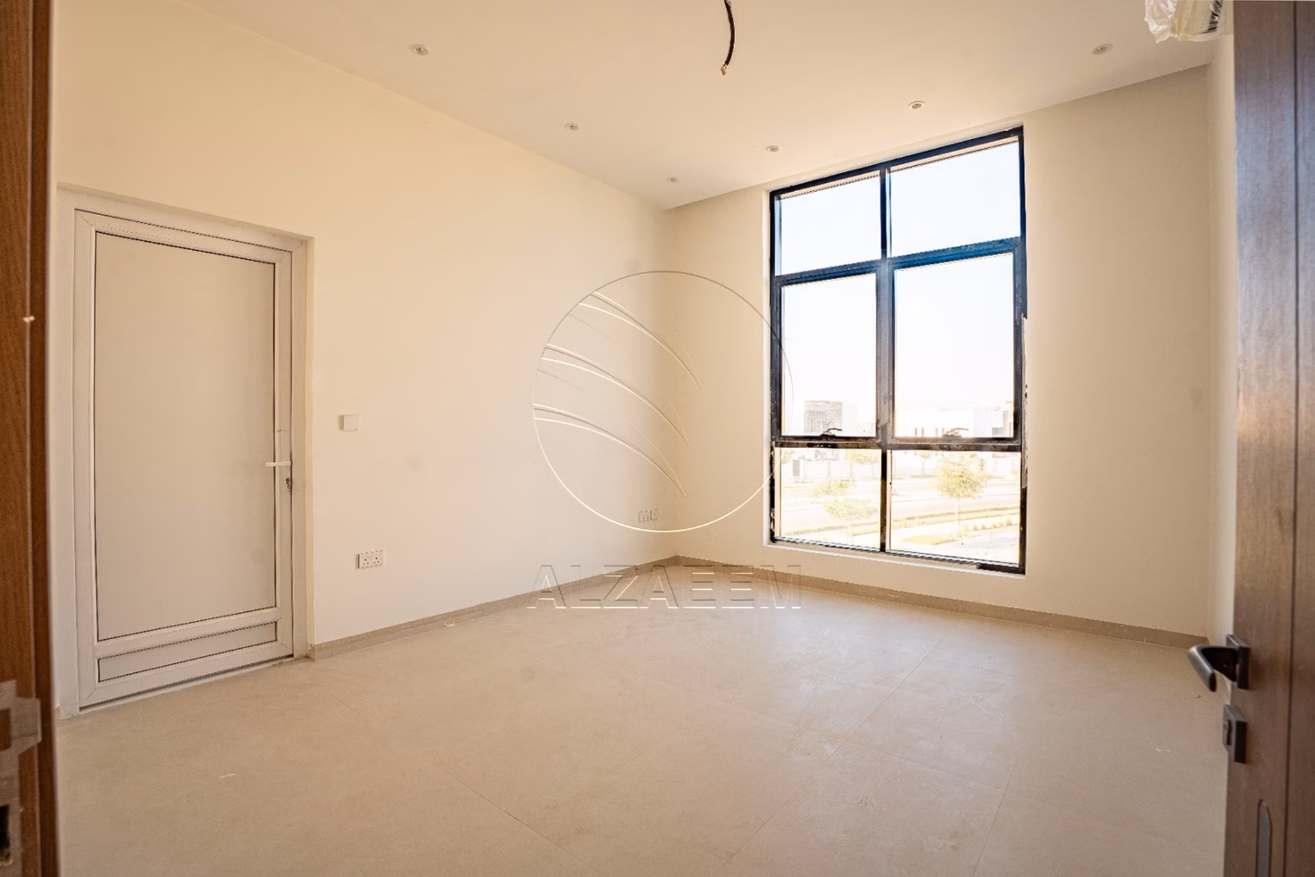 Near Hand Over! Single Row Villa | High Ceiling