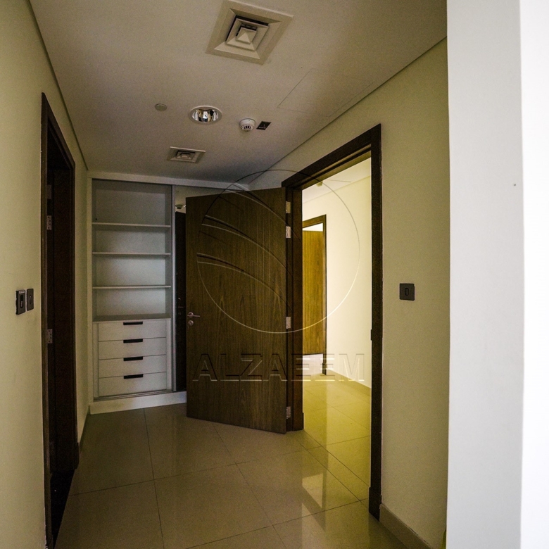 TOP FLOOR | Full Sea View | Move-in Ready