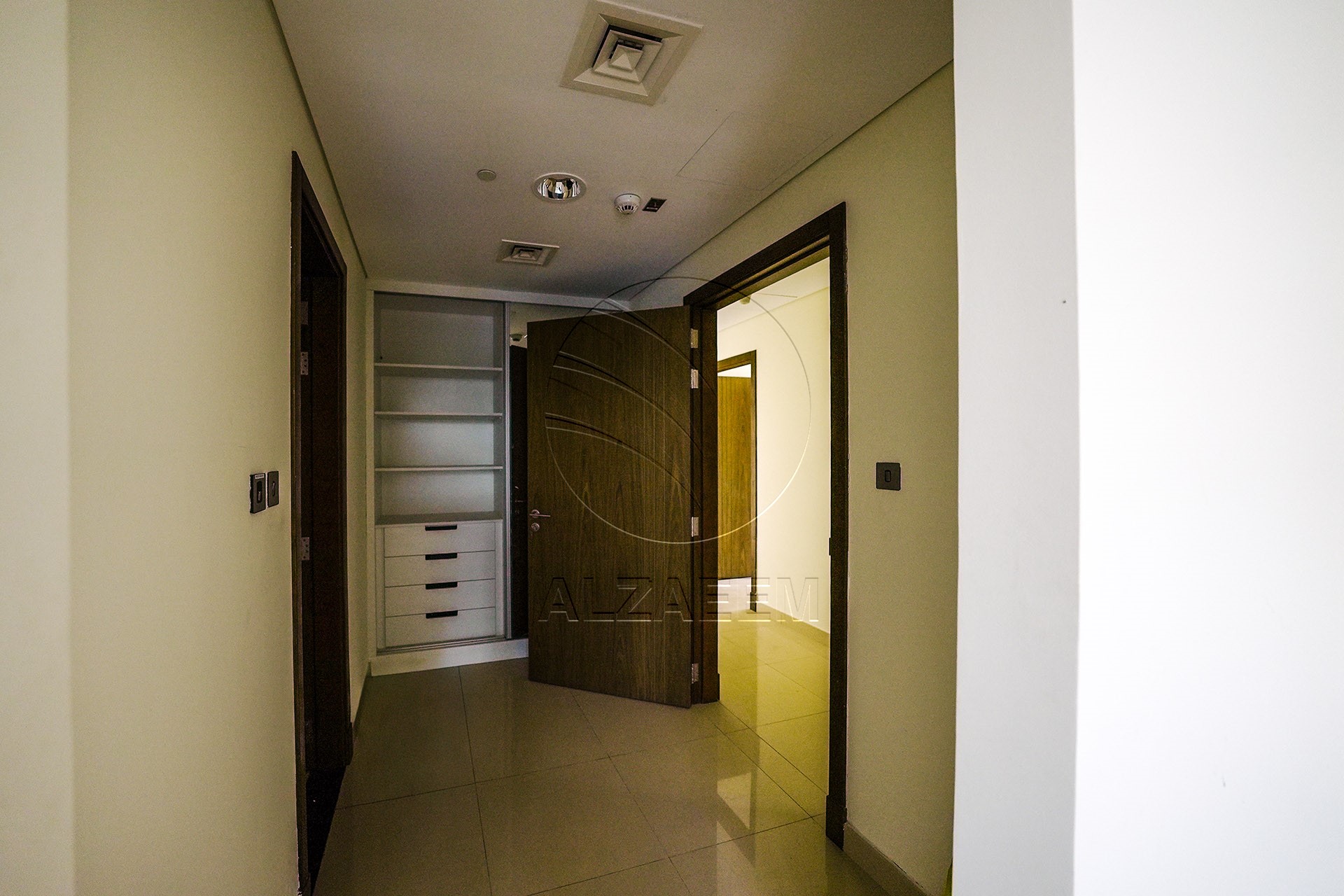 TOP FLOOR | Full Sea View | Move-in Ready