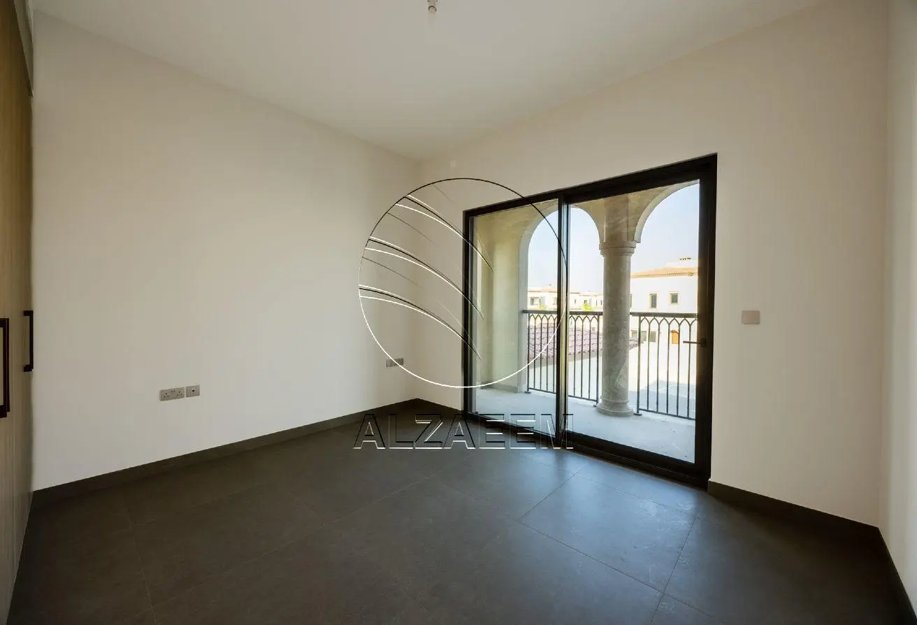 Cordoba | 5BR Single Row | Premium Location