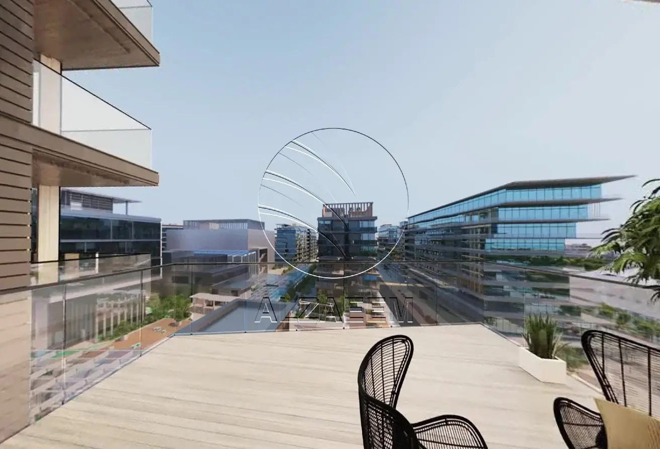 Corner Unit | Big Balcony | Community View
