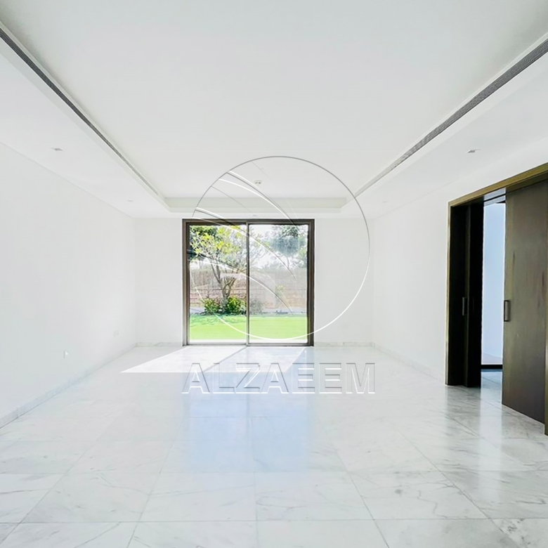 Corner | Single Row | Type 4F | Pool + Golf view