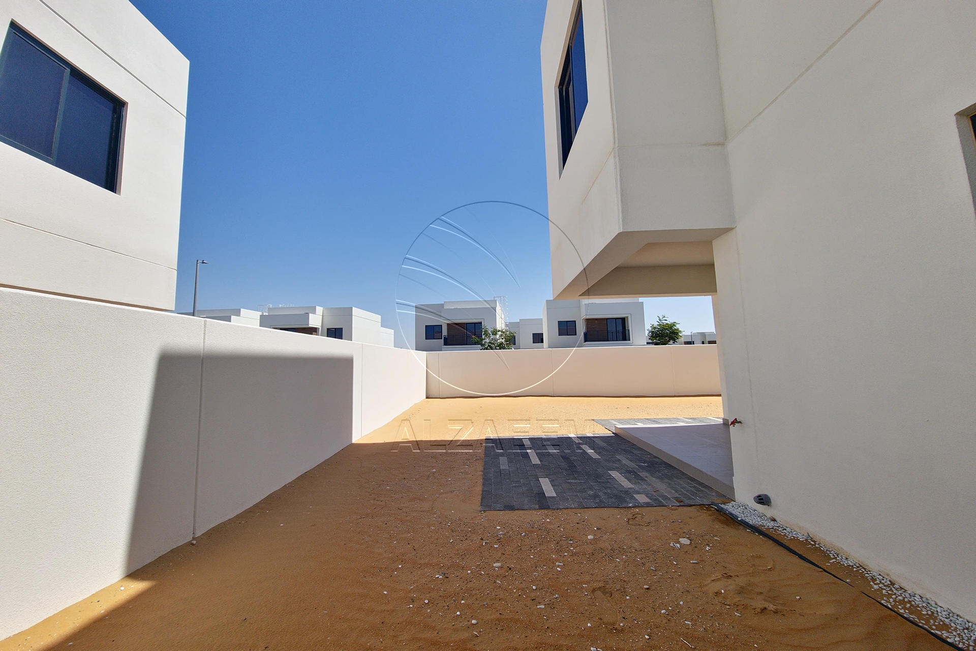 Prime Single Row End Unit | Garden View