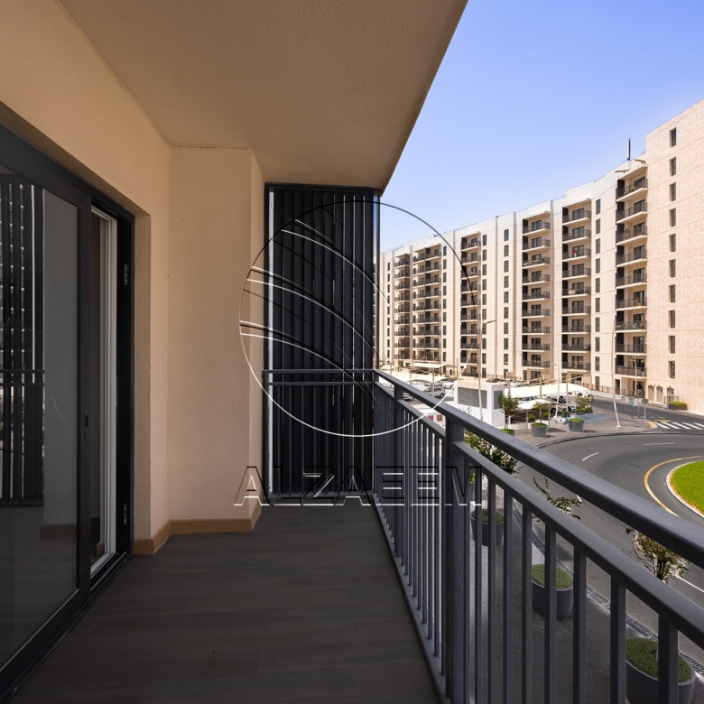√ VACANT | Partial Canal View | Flexi Payments √