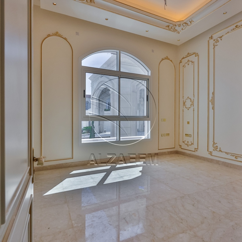 3000 Sqm | Small Luxury Palace | Full Golf View