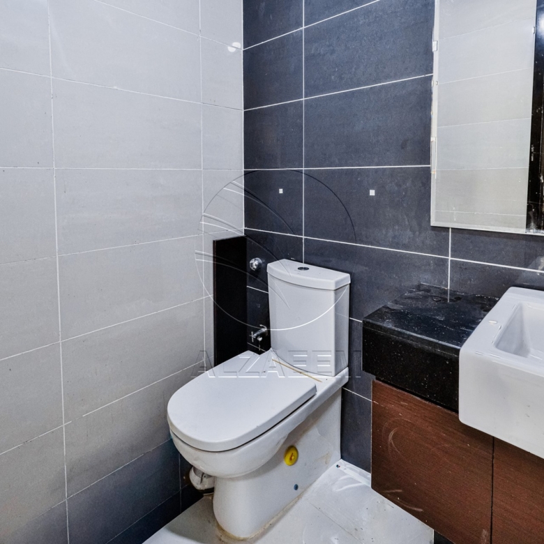 Move-in Ready | Higher Level | Sea and Urban Views