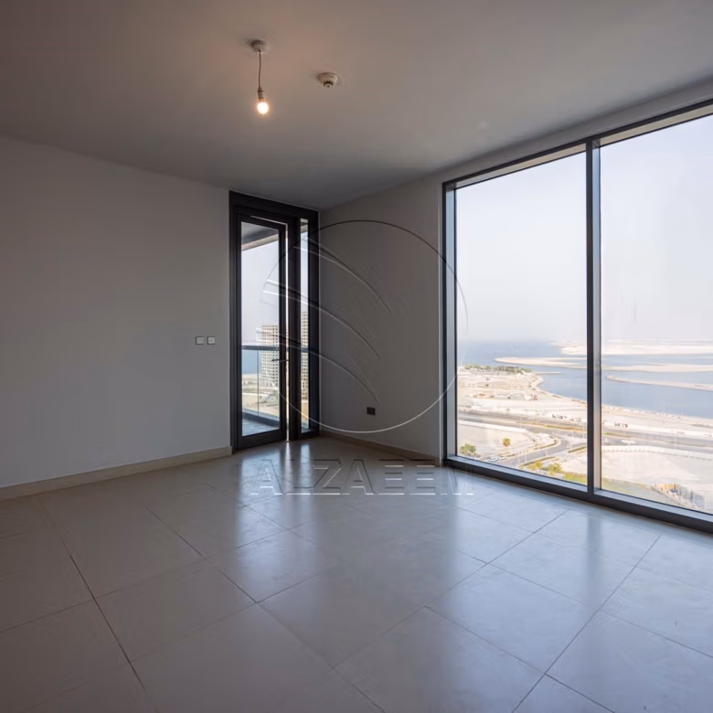 √ VACANT | Partial Sea View | Spacious Layout √