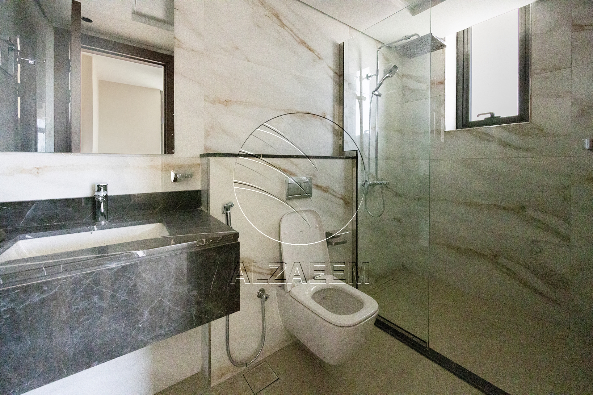 √ Move in Ready | Corner Layout | Prime Location √