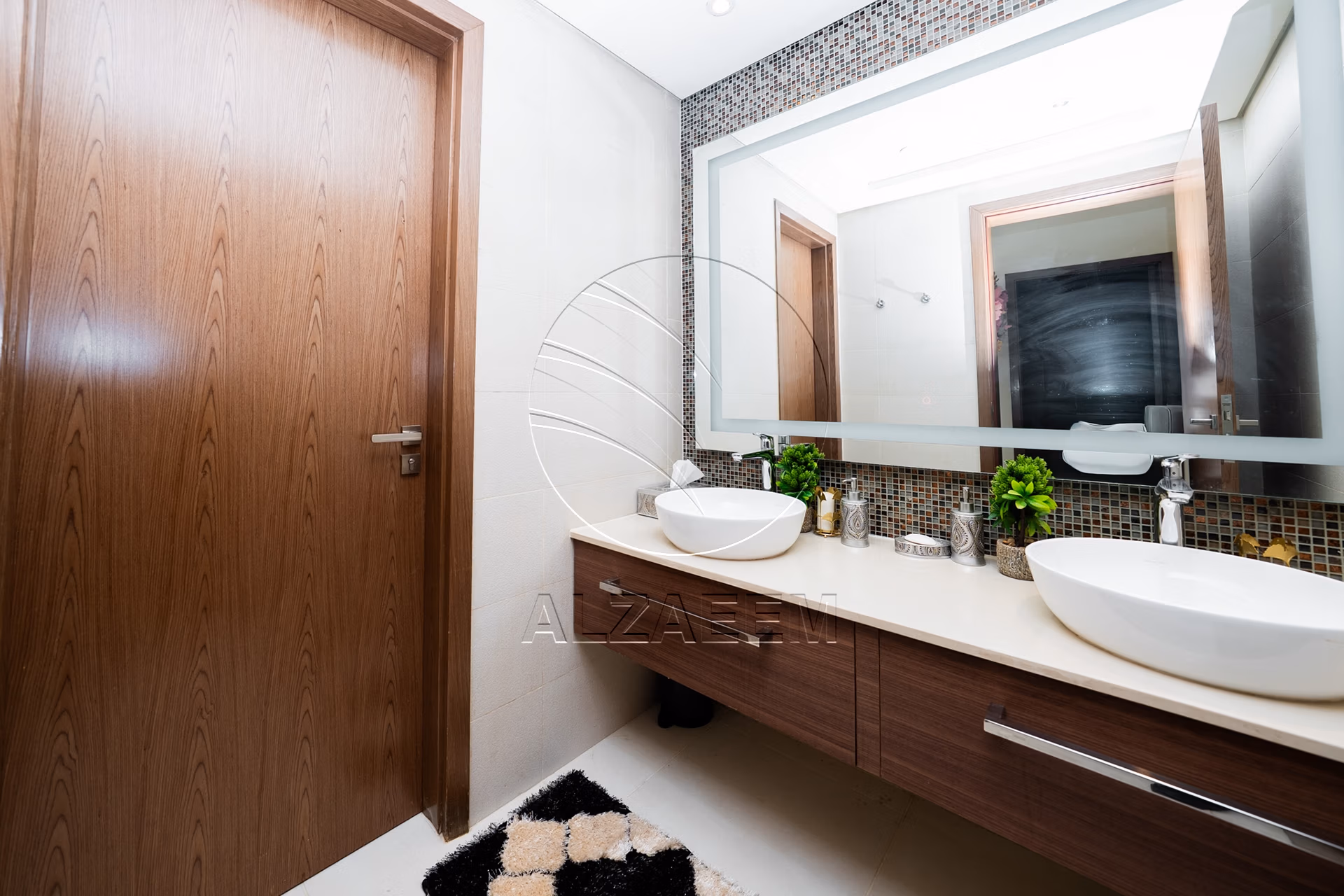 VIP | Upgraded Villa | Corner Single Row | Jacuzzi