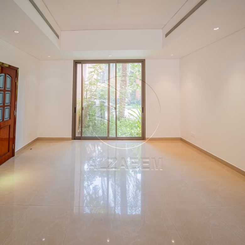 √ Vacant Villa | Premium Living | Price Dropped √