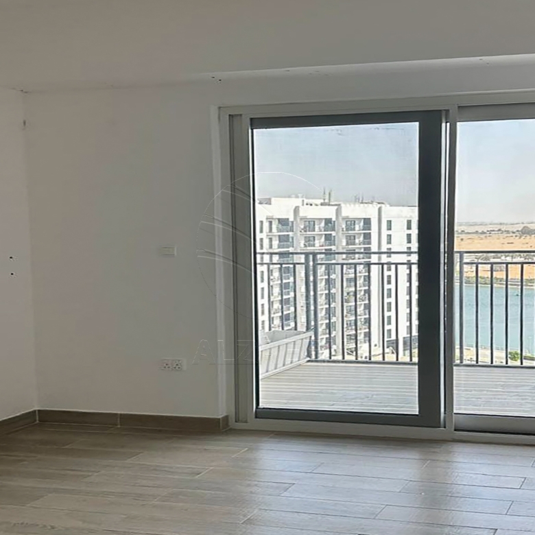 √ VACANT! High Level + Corner Unit | 3 Payments √