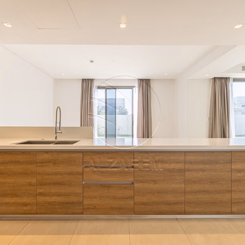 Vacant 3BR DUPLEX | Type 3YS | Prime Location