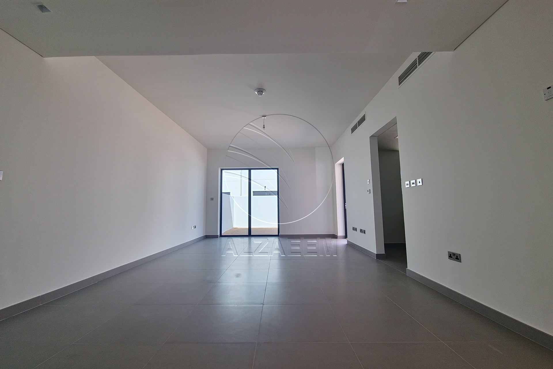 Prime Single Row End Unit | Garden View