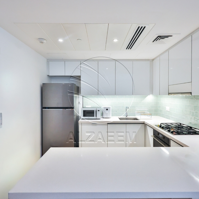 CORNER- 2+Maid | Golf Course View | VACANT