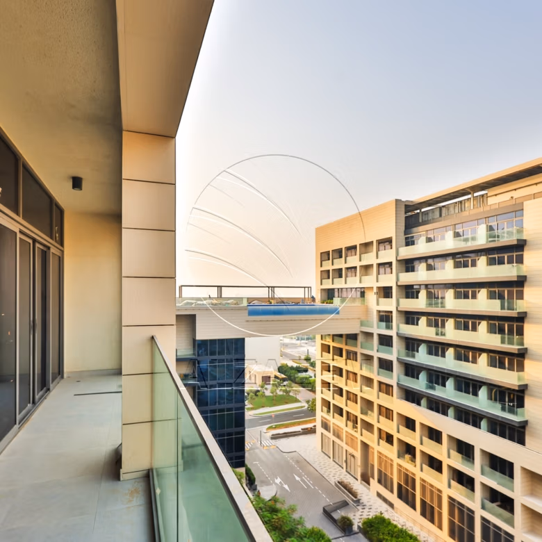 √Pool /Community View | High Floor | Rent Refund√