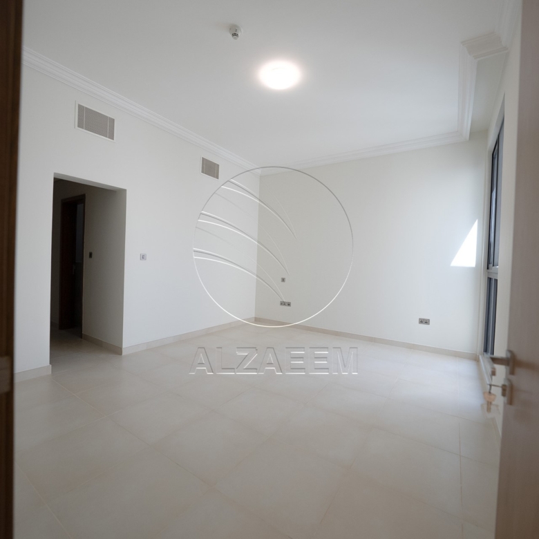 √Corner Unit | 5BR Villa with Pod | 2 Majlis√