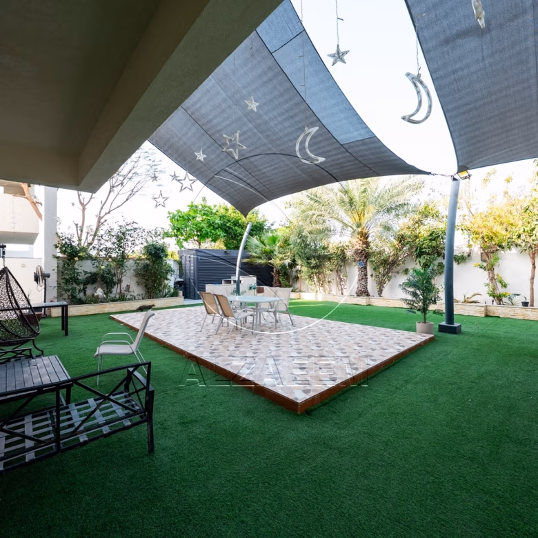 VIP | Upgraded Villa | Corner Single Row | Jacuzzi