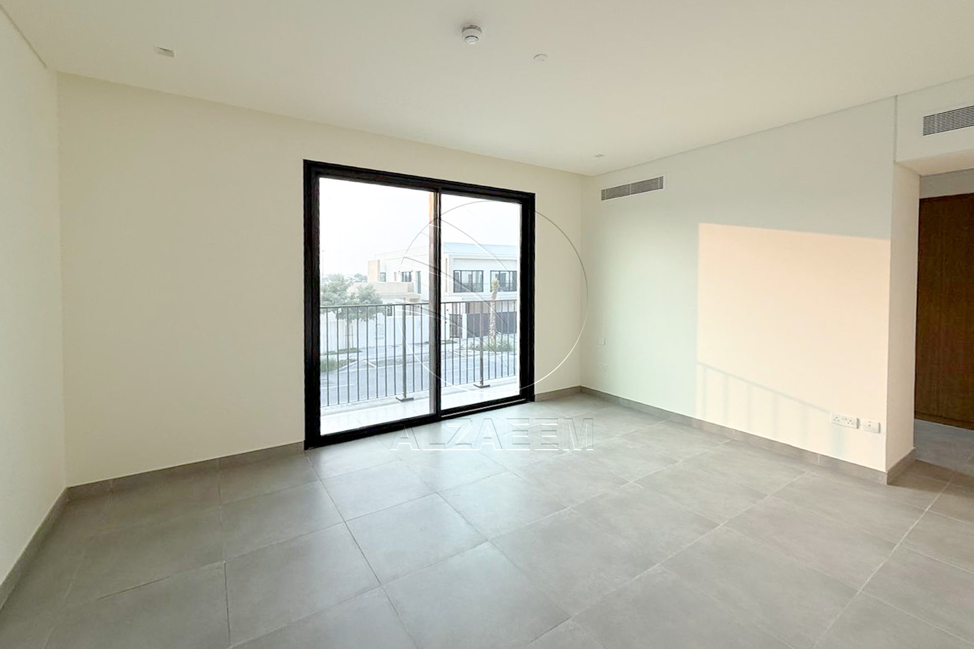 Single Row | Duplex 4BR Villa 4XS | Corner Unit