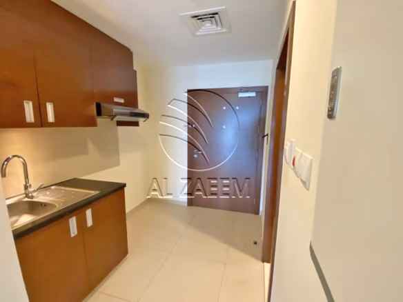 VACANT | High Level | Sea Views | Big Layout