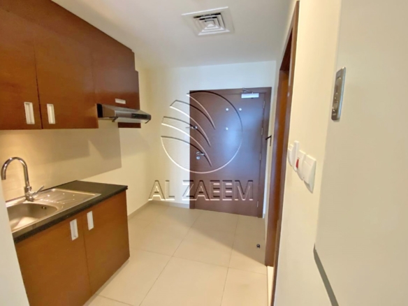 VACANT | High Level | Sea Views | Big Layout
