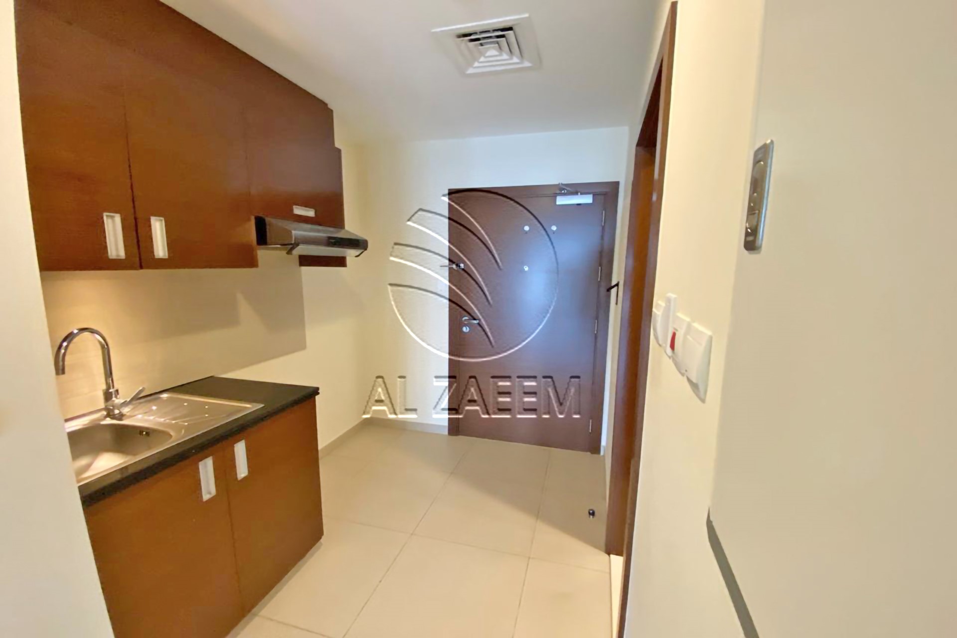 VACANT | High Level | Sea Views | Big Layout