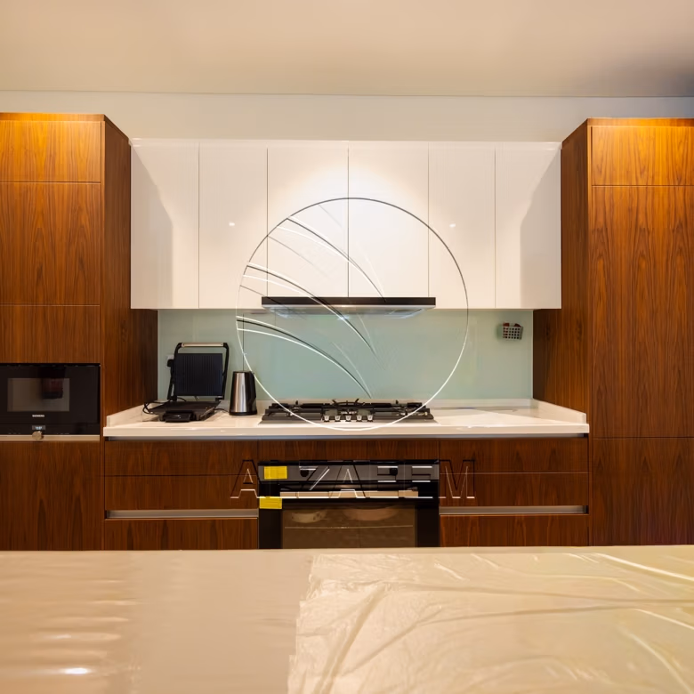 CORNER 5BR Villa with Pool | Landscaped Garden