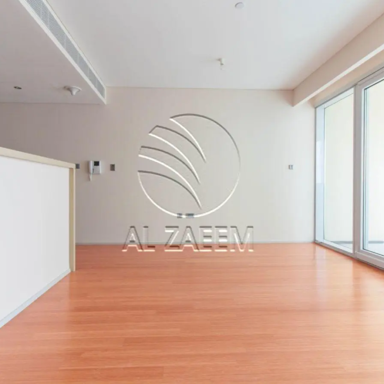 Exclusive and VACANT | 4 Payments | Canal View
