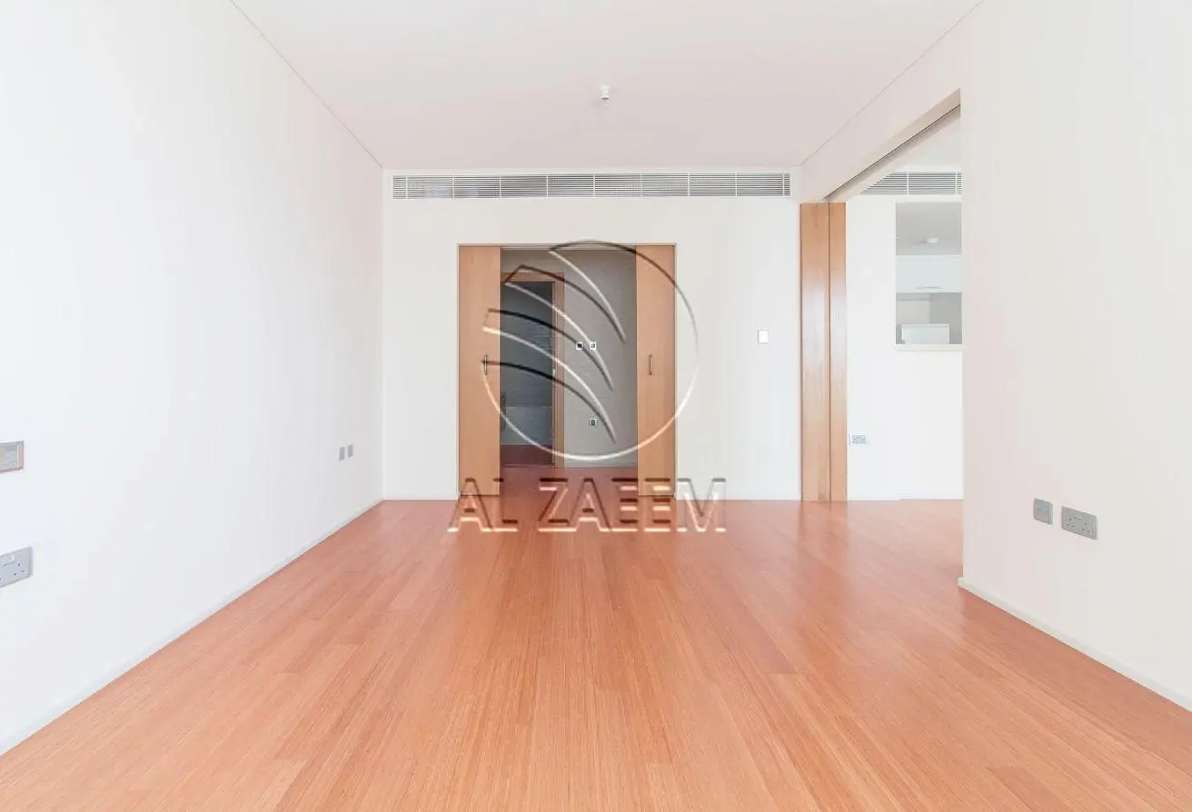 Exclusive and VACANT 4 Payments Canal View (8) Exclusive and VACANT | 4 Payments | Canal View
