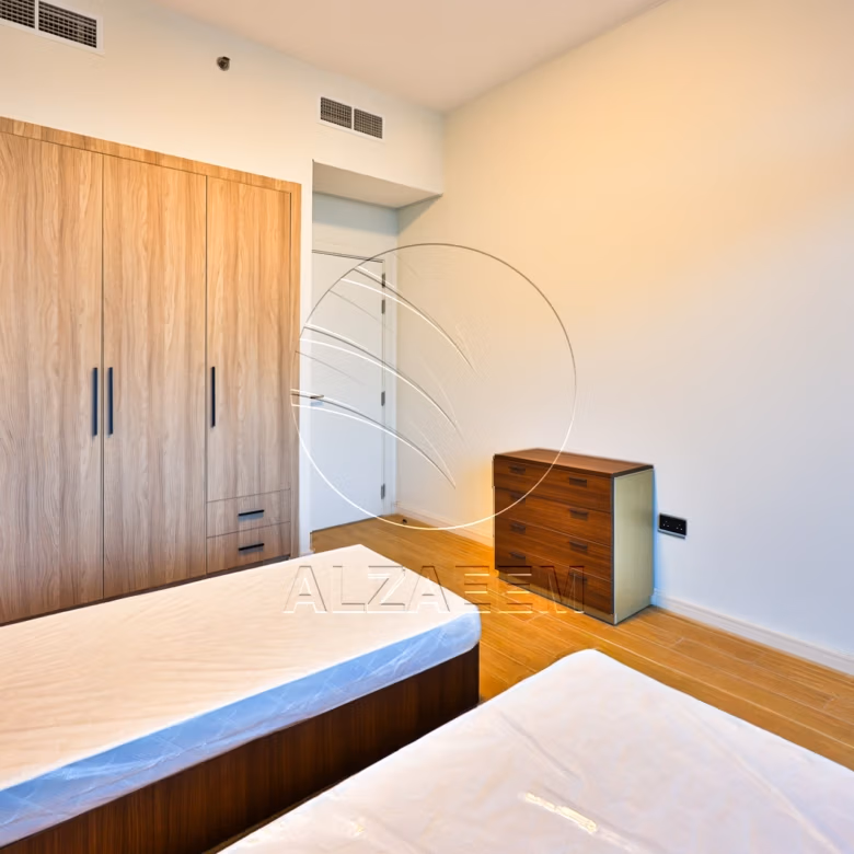 FURNISHED! Overlooking the Pool | Up to 2 Payments