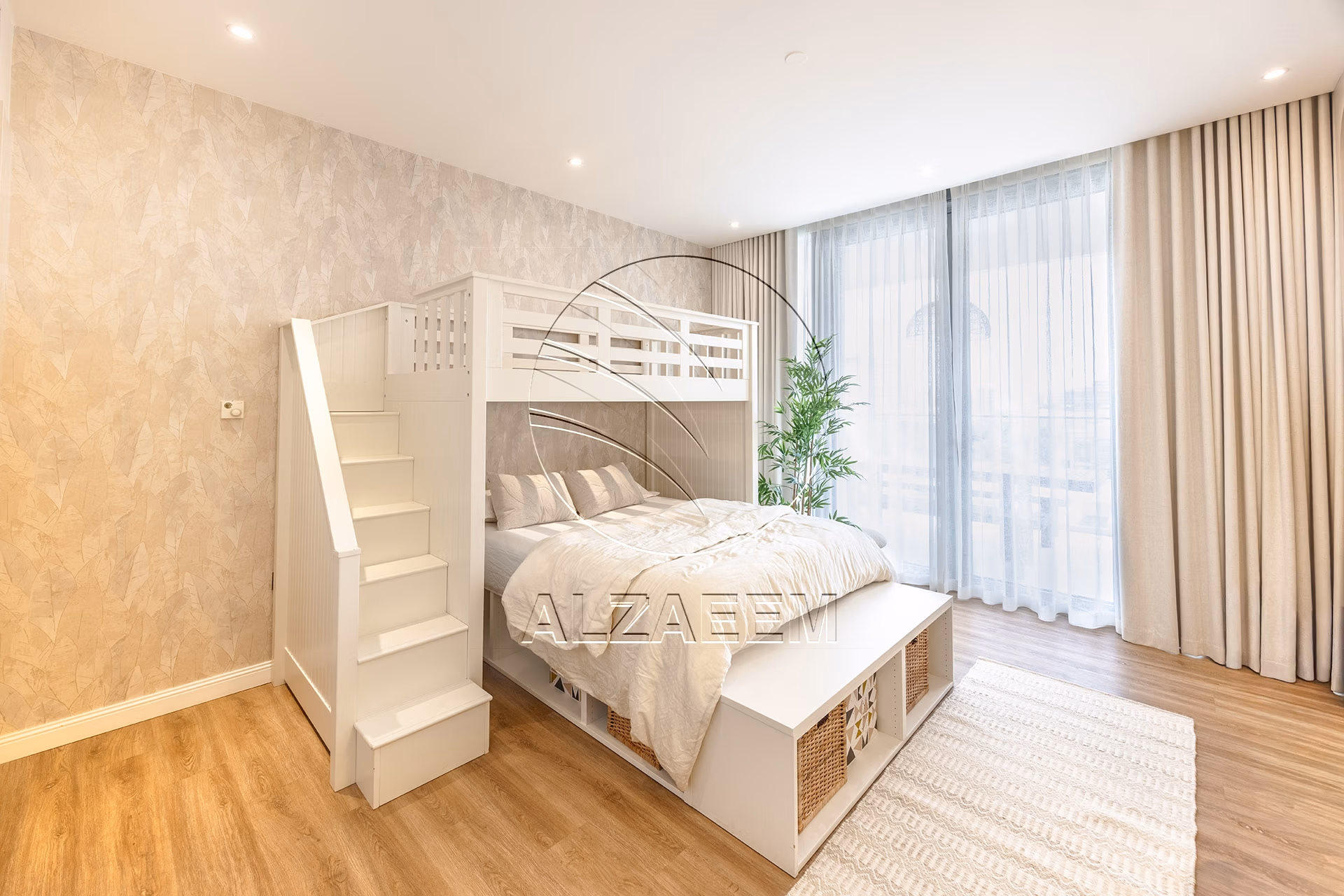 VACANT! 4BR Penthouse | Luxury Living
